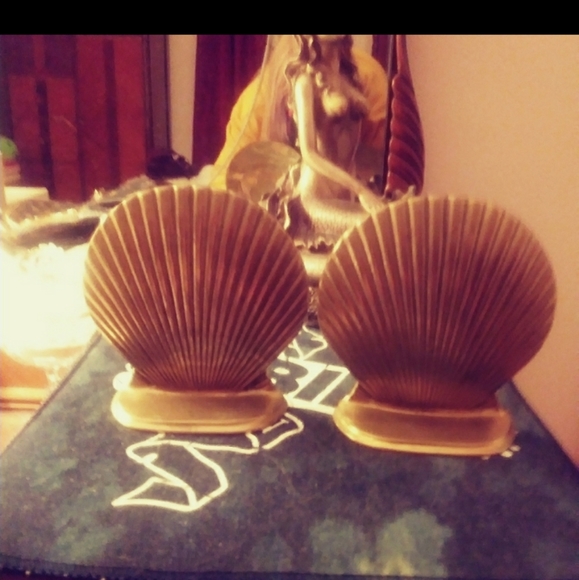 Two brass shell book ends - Picture 2 of 8